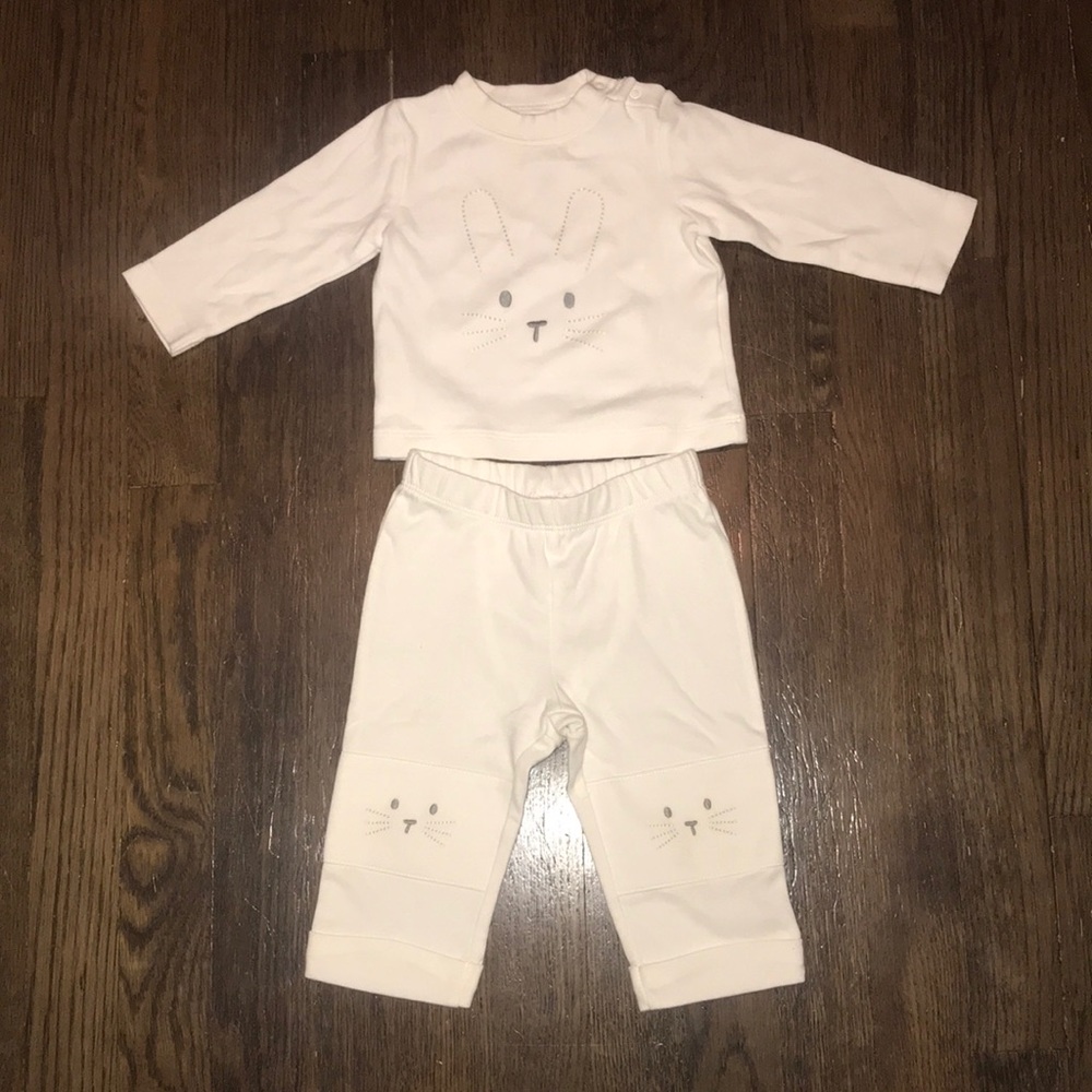 Gymboree - Picture 1 of 6